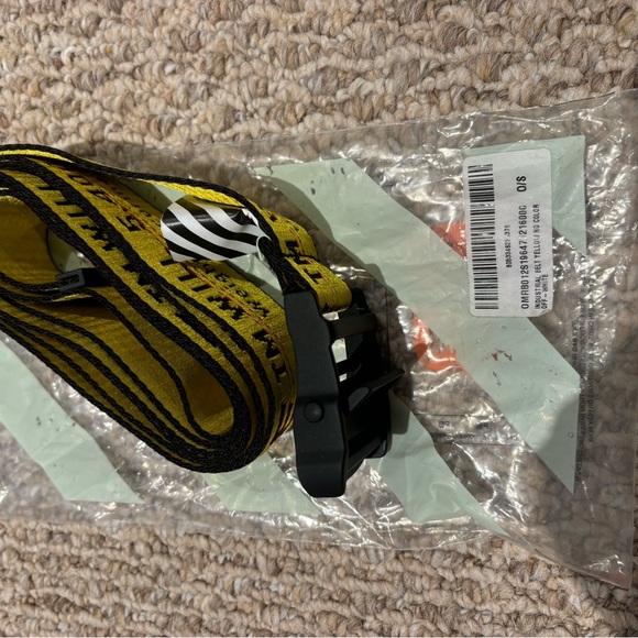 Off-White Yellow Industrial Belt - Picture 3 of 3